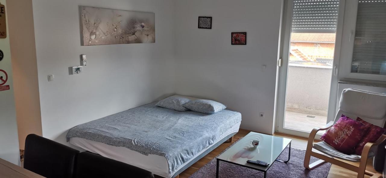Apartment Daphnia Zagreb Exteriör bild