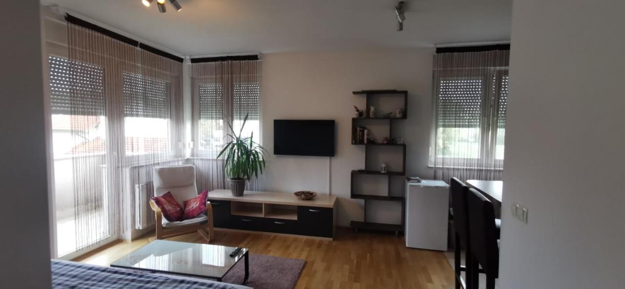 Apartment Daphnia Zagreb Exteriör bild