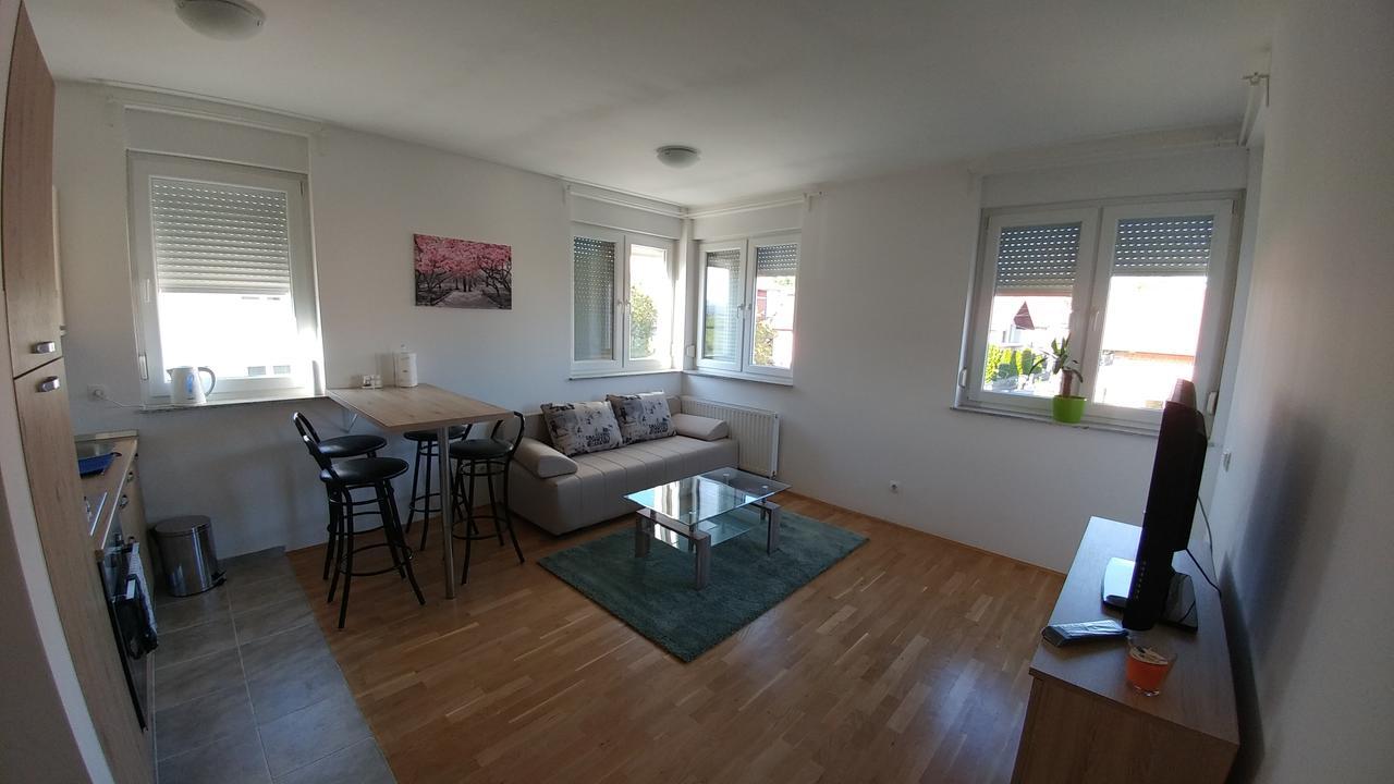 Apartment Daphnia Zagreb Exteriör bild