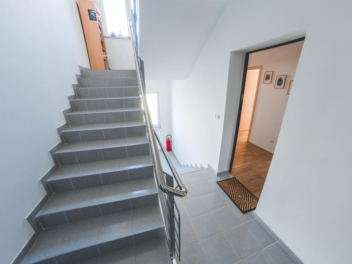 Apartment Daphnia Zagreb Exteriör bild