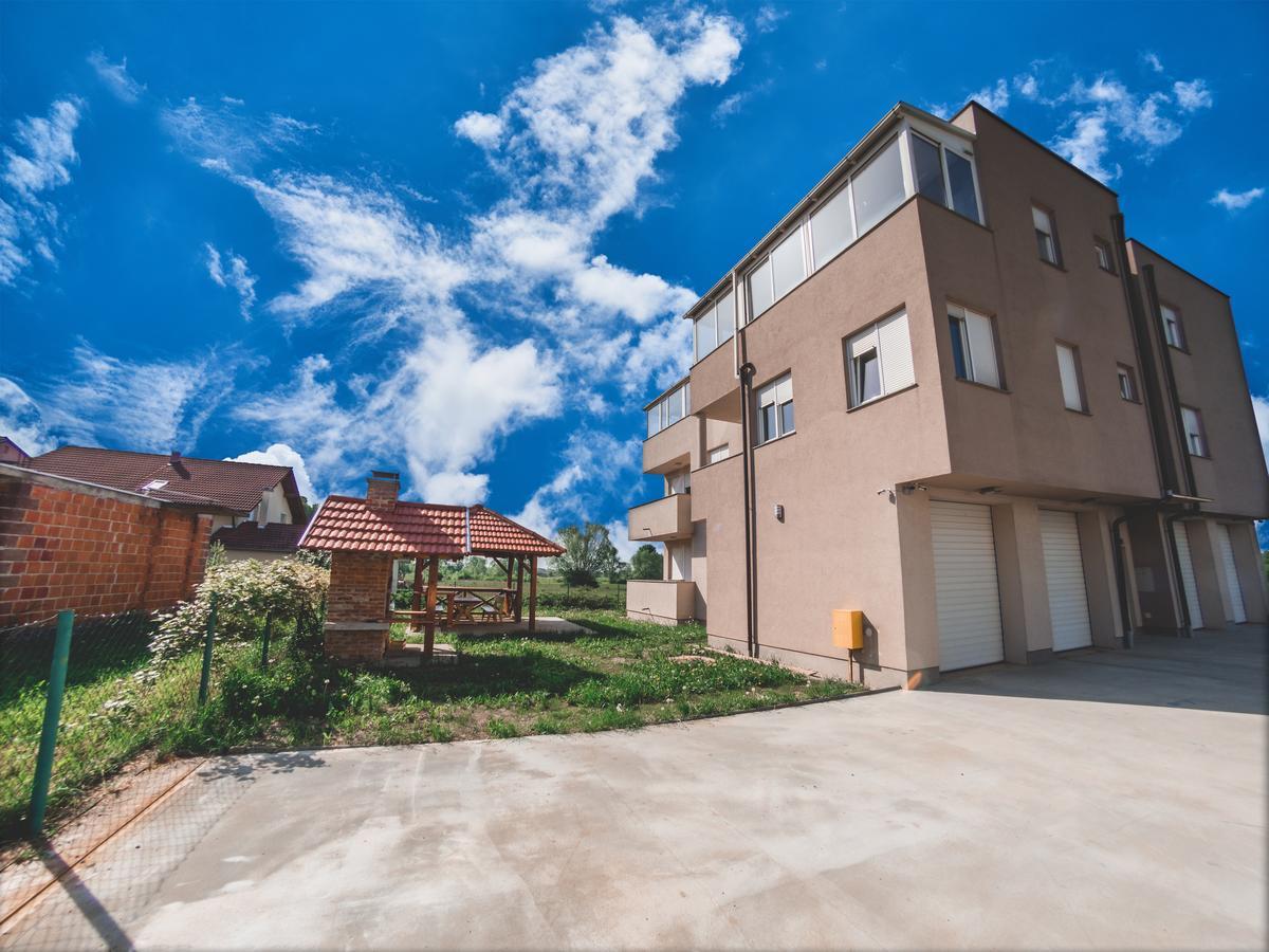 Apartment Daphnia Zagreb Exteriör bild