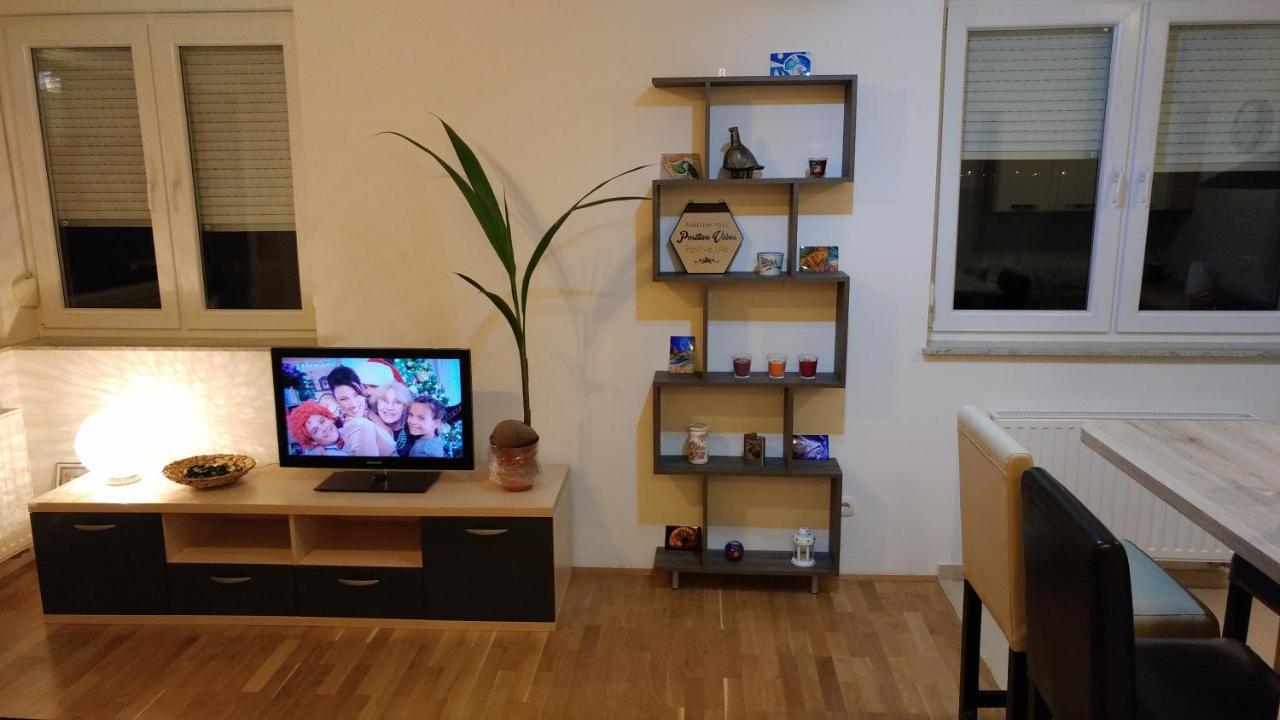 Apartment Daphnia Zagreb Exteriör bild
