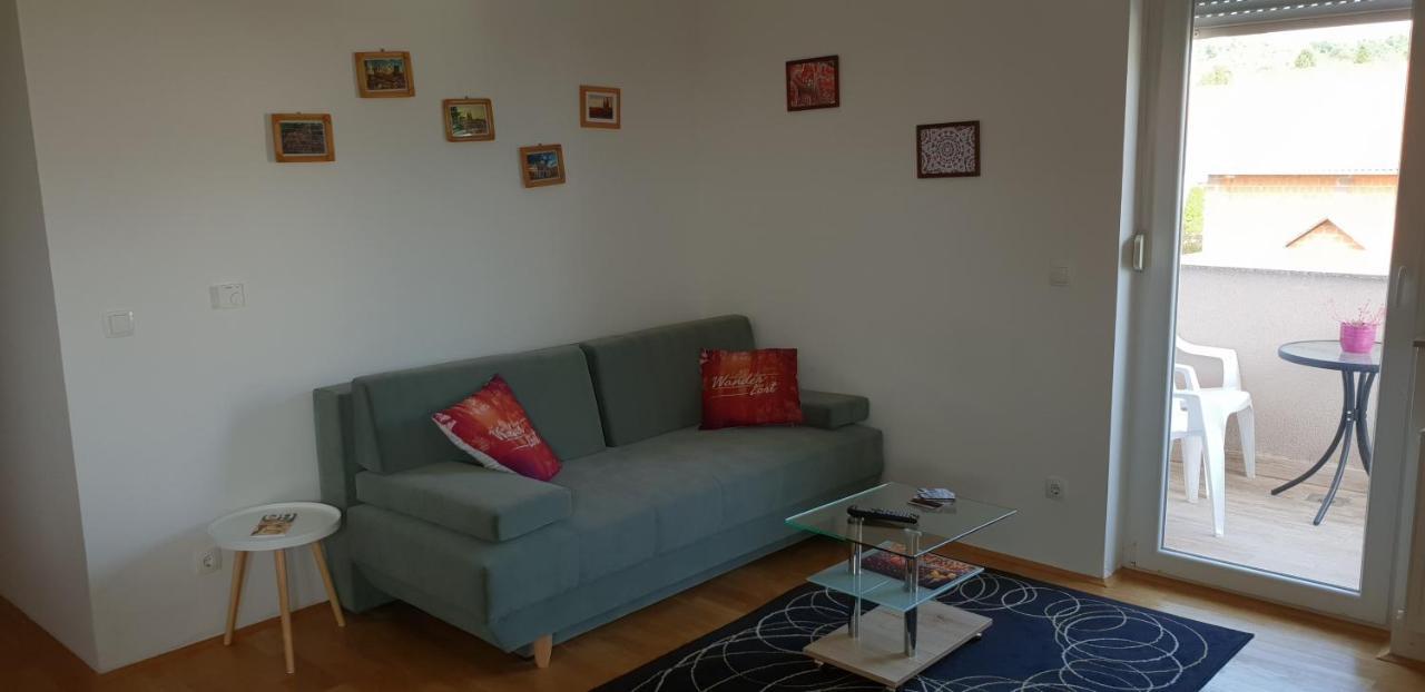 Apartment Daphnia Zagreb Exteriör bild