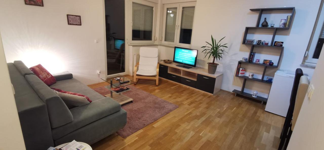 Apartment Daphnia Zagreb Exteriör bild